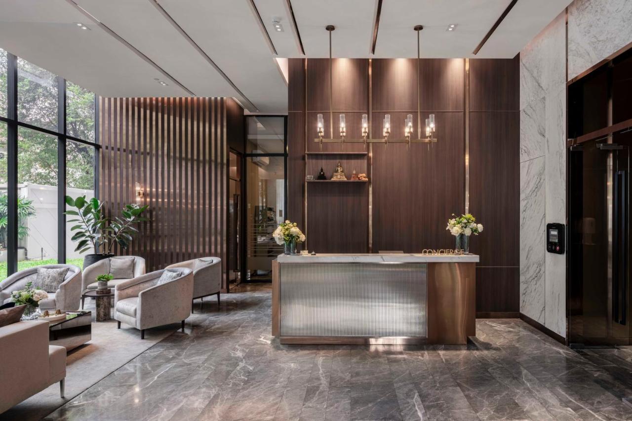 Wyndham Queen Convention Centre Отель 4*