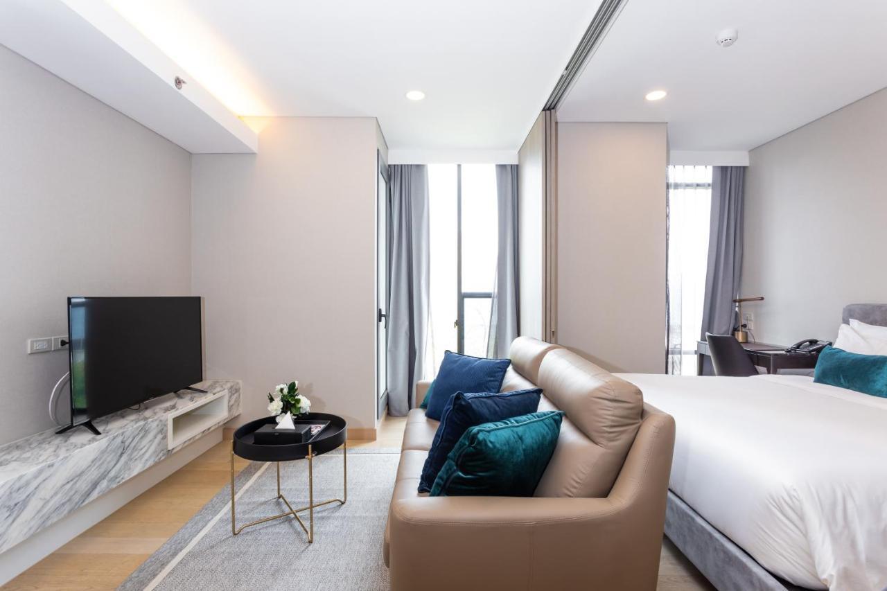 Wyndham Queen Convention Centre Отель