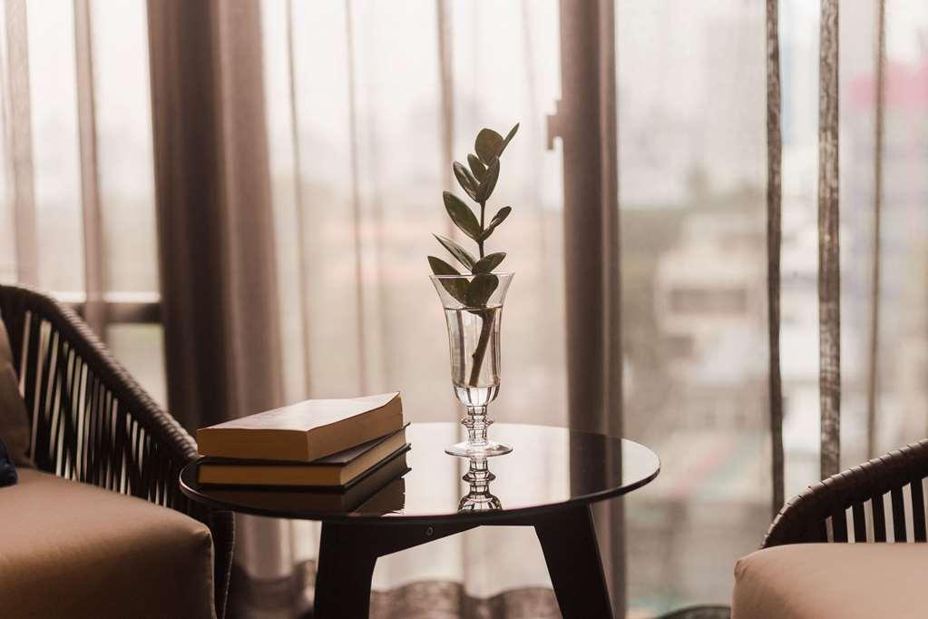 Wyndham Queen Convention Centre 4* Бангкок