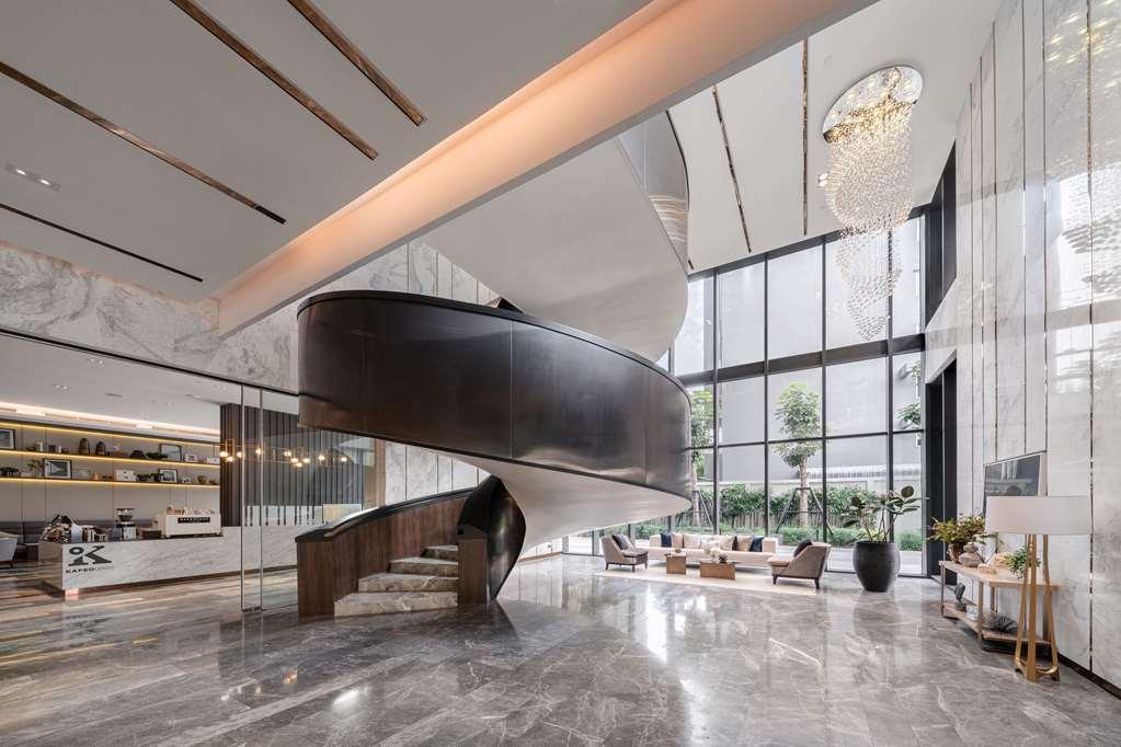 Wyndham Queen Convention Centre Бангкок