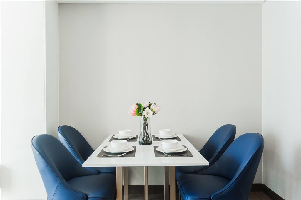 מלון Wyndham Queen Convention Centre 4*